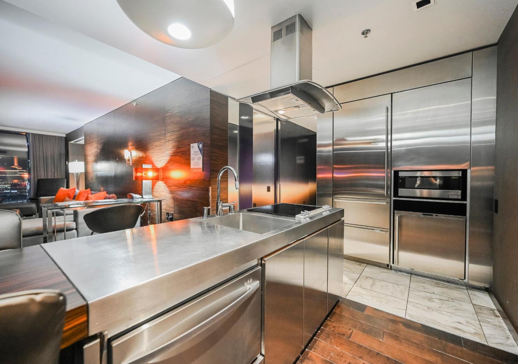 Stripviewsuites Two-Bedroom Con-Joined Exclusive Condo Лас Вегас Стая снимка